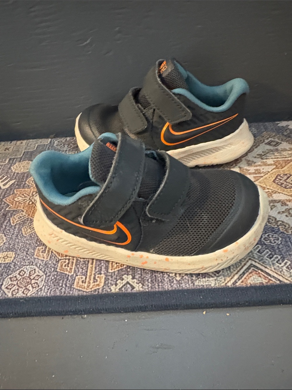 Nike Kids Navy and Orange Velcro Sneakers